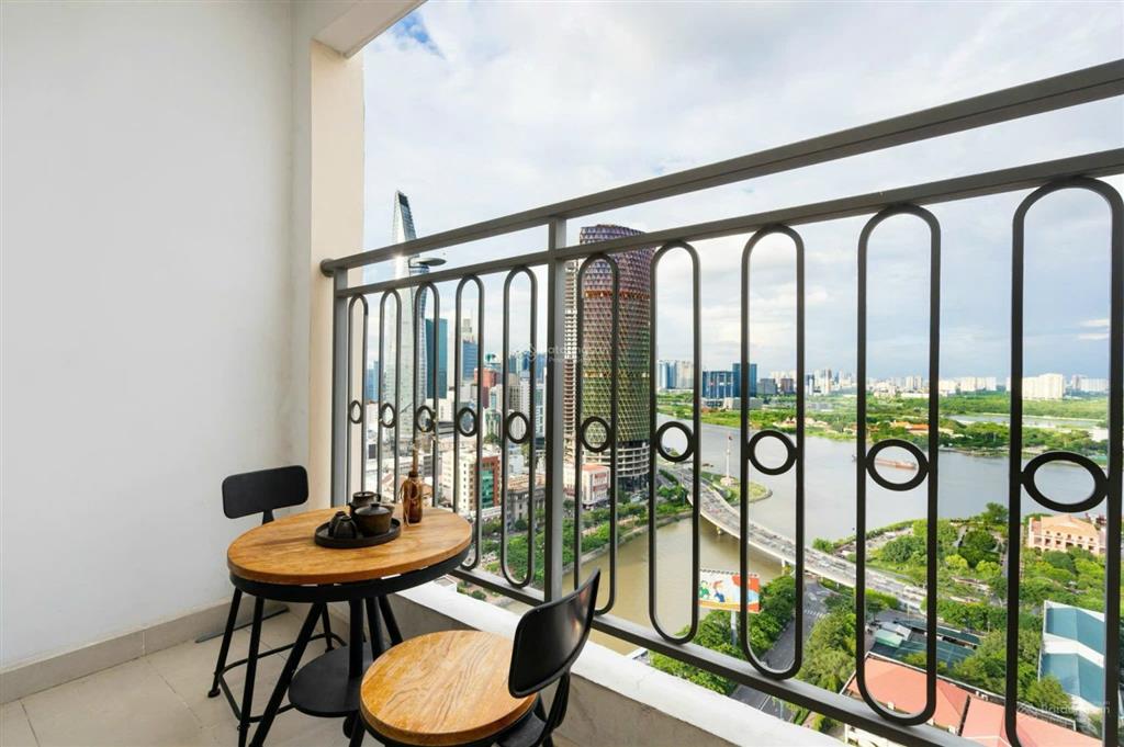 Rẻ nhất saigon royal! bán gấp ch 2pn 88m2, tầng cao view sông sg bitexco đẹp chỉ 12,3 tỷ 0931 337 ***