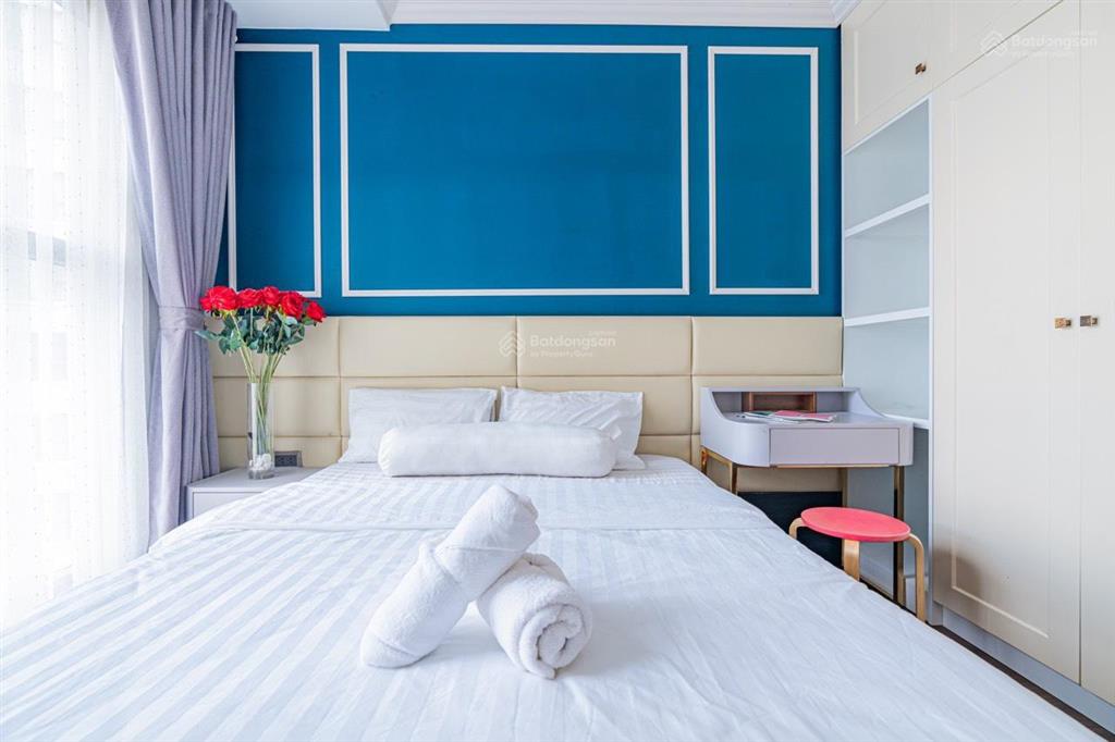 Cam kết rẻ nhất saigon royal! chủ bán gấp 2pn 56m2 view bitexco sông sg đẹp chỉ 6,3tỷ  0931 337 ***