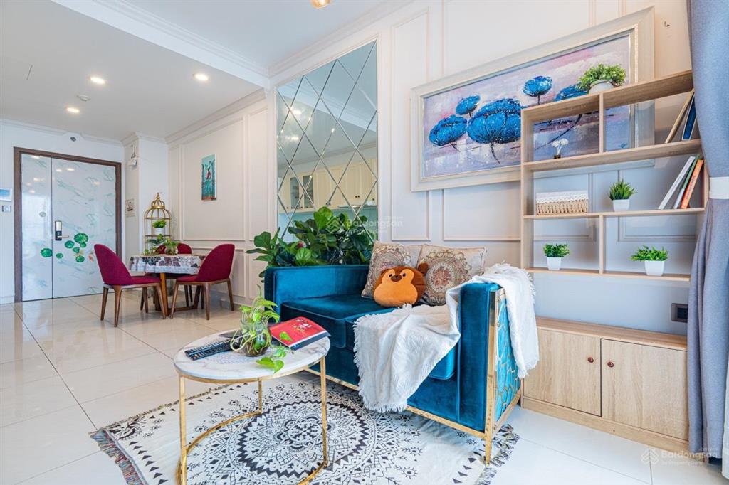 Cam kết rẻ nhất saigon royal! chủ bán gấp 2pn 56m2 view bitexco sông sg đẹp chỉ 6,3tỷ  0931 337 ***