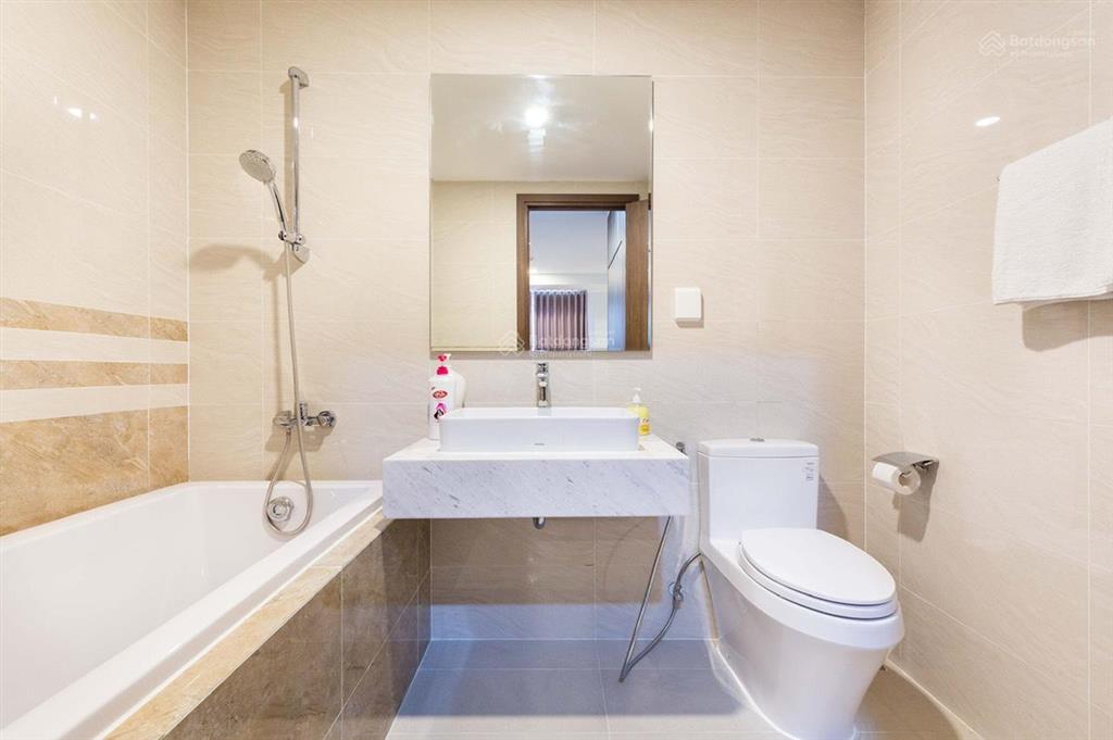 Giá cực sốc saigon royal cần bán giá tốt 2pn 2wc 88m2 view bitexco thoáng giá chỉ 12tỷ 0931 337 ***