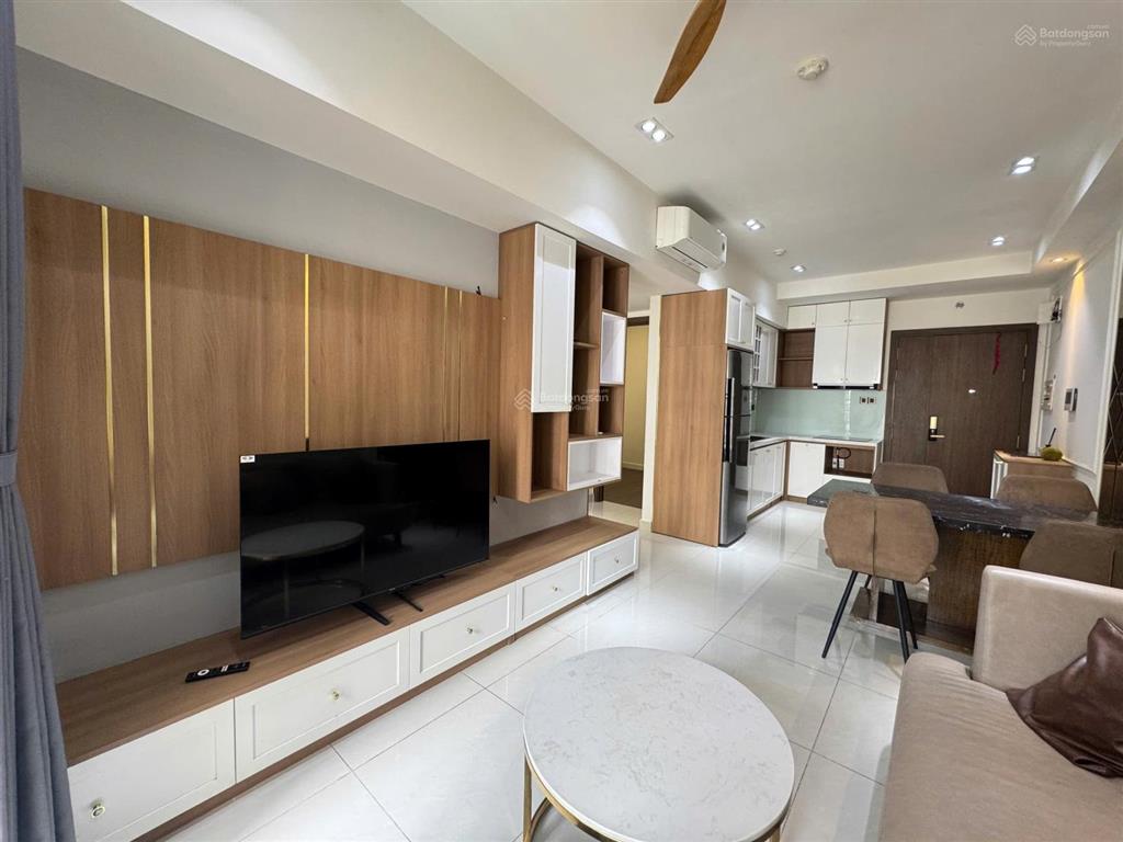 Bán gấp ch saigon royal 2pn 60m2 nội thất cao cấp view thoáng tầng cao giá chỉ 6,9 tỷ  0931 337 ***