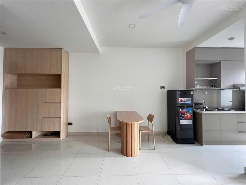 Rẻ nhất thị trường ! căn hộ 1pn 1wc 43m2 saigon royal chỉ 5,8 tỷ view bitexco cực đẹp  0931 337 ***