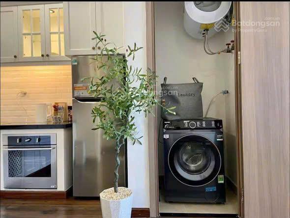 Hiếm có một căn cần bán icon56 nội thất đầy đủ 50m2  1pn  1wc đã có sổ chỉ 5.8 tỷ  0931 337 ***