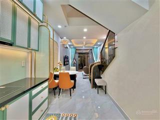 Lê văn sỹ, phường 12, quận 3  vị trí vàng 42m, 4 tầng btct 4pn, 5wc, full nội thất sang trọng