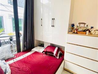 Chỉ 2,8 tỷ nhà đẹp quận 3 3 tầng 2 phòng ngủ trệt 2 lầu 2pn, 3wc full công năng