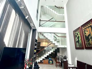 Nhà 3 tầng mới ở ngay kiệt 2 oto tránh đường 2 tháng 9 ngang 7,3m đầy đủ nội thất