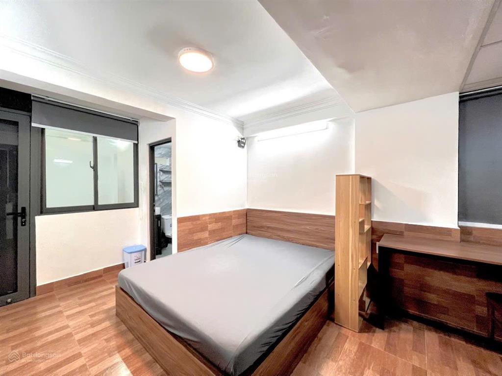 Căn hộ cho thuê cửa sổ  full nội thất  máy giặt riêng  ngay cầu vượt 3/2, vạn hạnh mall