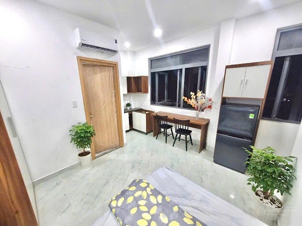 Khai trương căn hộ new 100%  full nội thất  bảo vệ, thang máy, hầm xe  ngay chợ bà chiểu