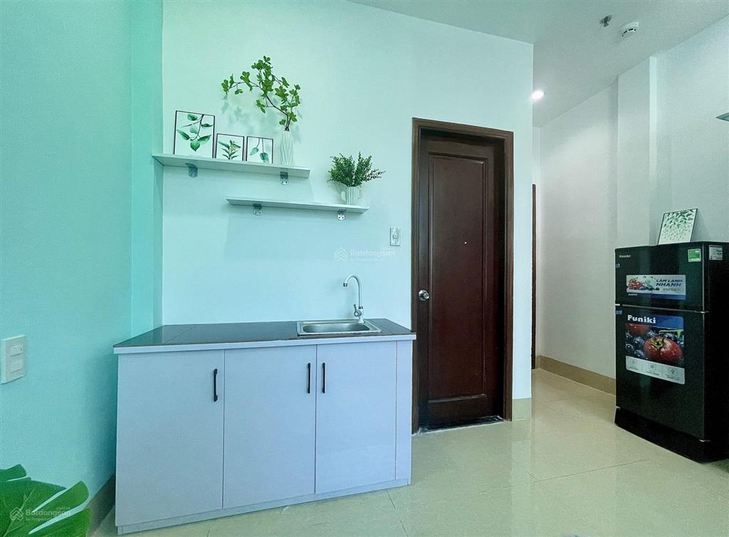 Căn hộ studio new 100% cửa sổ lớn thang máy  hầm xe bảo vệ ngay vạn hạnh mall, bv nhi đồng 1 q10