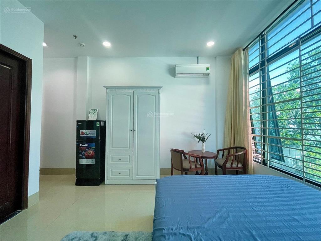 Căn hộ studio new 100% cửa sổ lớn thang máy  hầm xe bảo vệ ngay vạn hạnh mall, bv nhi đồng 1 q10