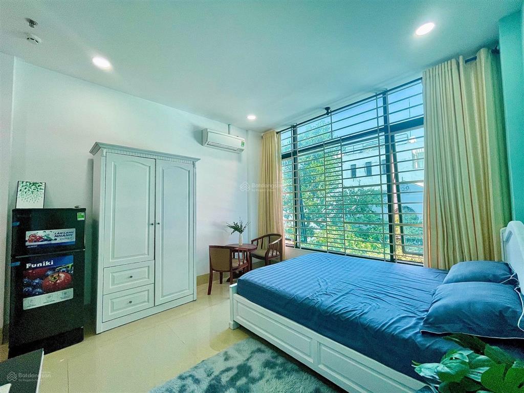 Căn hộ studio new 100% cửa sổ lớn thang máy  hầm xe bảo vệ ngay vạn hạnh mall, bv nhi đồng 1 q10
