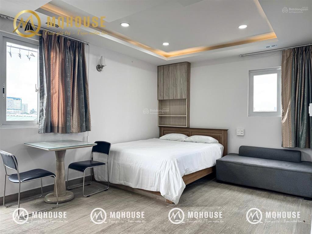 Căn hộ studio 30m2 ban công  full nội thất  ngay khu phan xích long, ngã 4 phú nhuận
