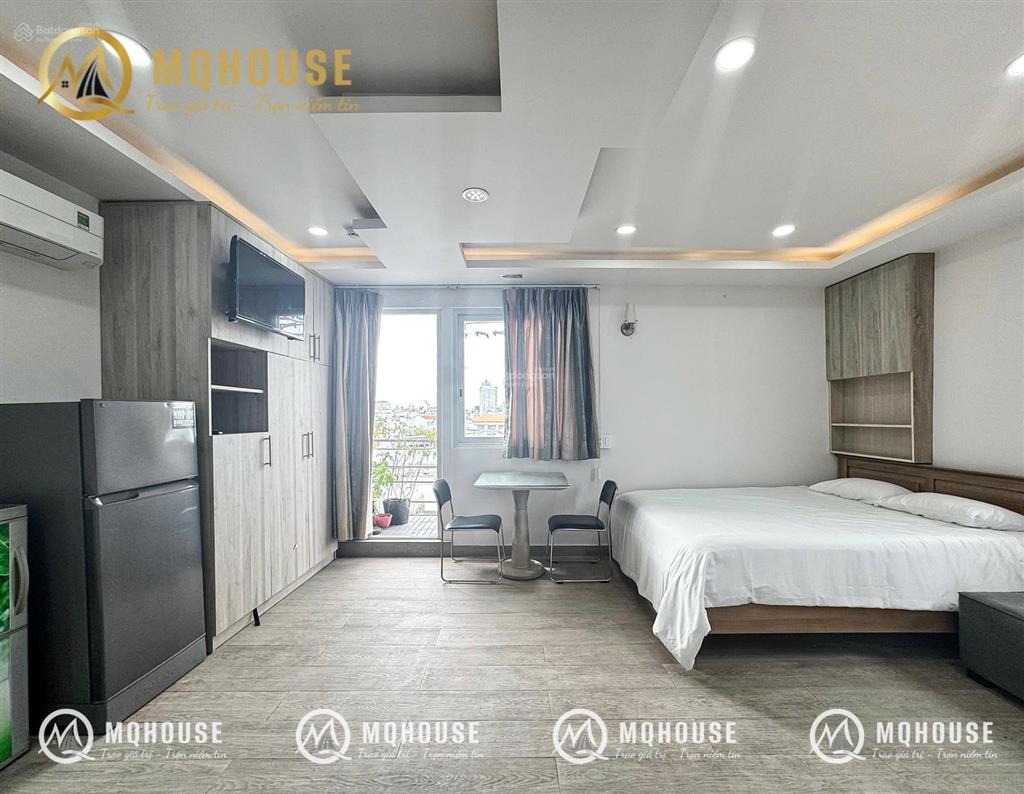 Căn hộ studio 30m2 ban công  full nội thất  ngay khu phan xích long, ngã 4 phú nhuận