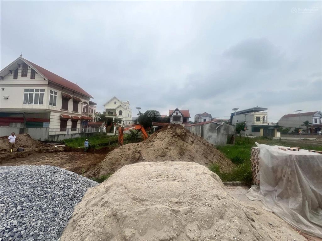Bán đất 73.5m² full thổ cư ngang 6m giá 9.25 tỷ tại đường nguyễn trãi, xã việt tiến