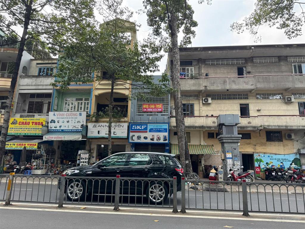 Cho thuê nhà mặt tiền 4x25m đường tạ uyên