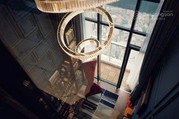 Chính chủ bán căn penthouse duplex skyvilla vinhomes metropolis liễu giai dt. 275m2 giá 70 tỷ