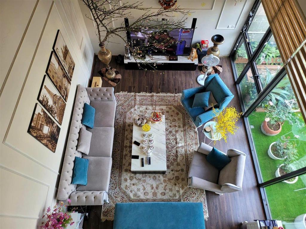 Chính chủ bán siêu phẩm căn duplex penthouse tòa golden palace dt. 400m2 giá 24 tỷ,  em hải ạ
