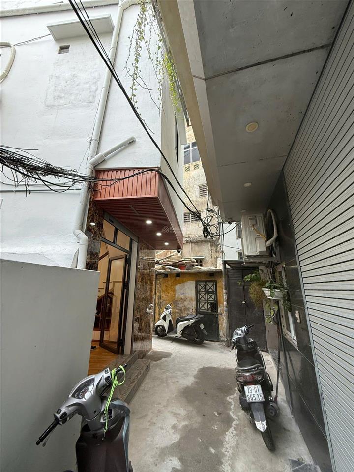 Chủ nhà gửi bán nhà đất ngõ 191 phố chợ khâm thiên, phường trung phụng, dt. 50m², giá 8,5 tỷ
