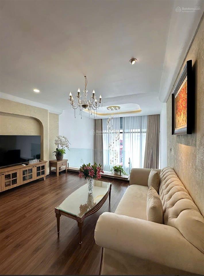 Chủ nhà gửi bán nhà mặt phố dương khuê cầu giấy dt.120m giá 55 tỷ