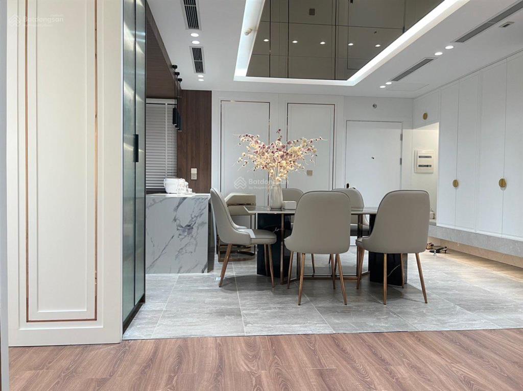 Chính chủ bán gấp ch chung cư cao cấp keangnam mễ trì. dt 126m2 giá tốt 11tỷ