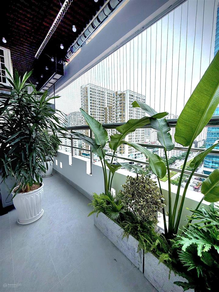 Bán gấp căn hộ tòa 18t trung hòa nhân chính. diện tích 115m2 gồm 3pn, 2wc. full nội thất cao cấp