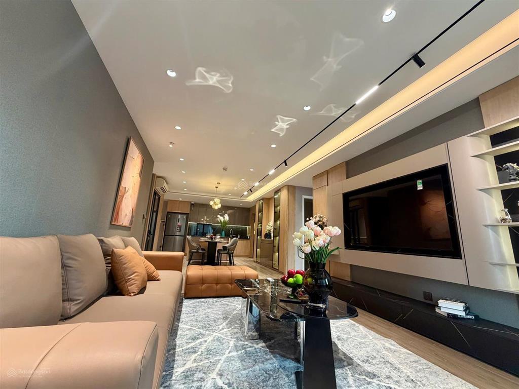Chính chủ bán căn hộ 4 ngủ  172m2 cc mulberry lane, mỗ lao. giá 12 tỷ.  0961 270 ***