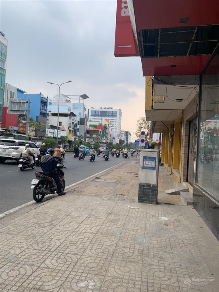 Ngân hàng thuê 130tr/tháng 2 mặt tiền lũy bán bích quận tân phú 8x23m 7 tầng  giá 58 tỷ