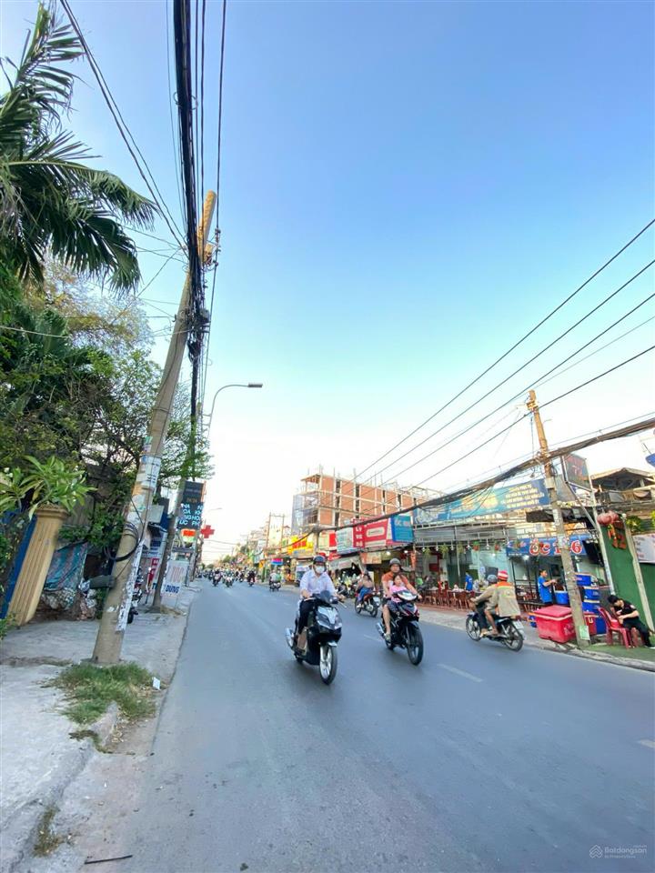 Bán nhà mặt tiền thoại ngọc hầu  quận tân phú  8x24m  nhà 5 tầng  hđt 150tr/tháng  giá 40 tỷ