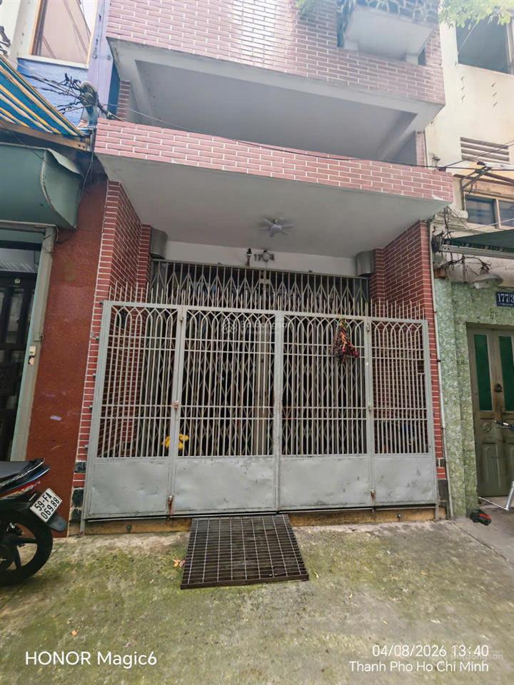 Bán nhà ngay chợ bến thành quận 1  4x17m  5 tầng  giá chỉ 22 tỷ