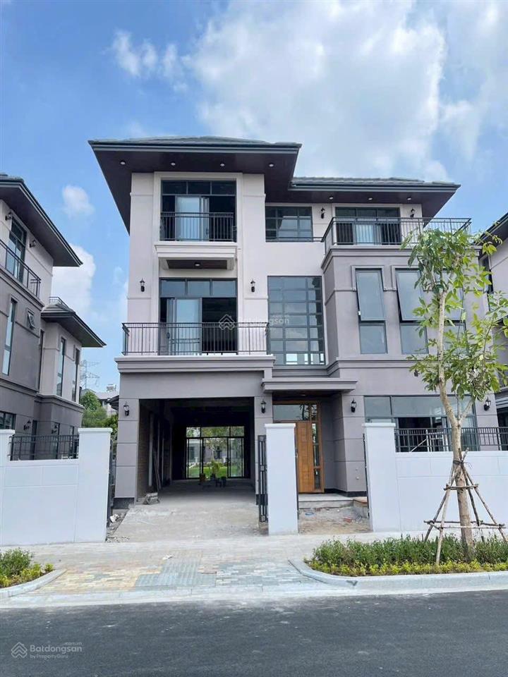 Cần bán biệt thự đơn lập 300m² 2 mặt tiền đường lớn view công viên & sông  mai anh 0987 490 ***