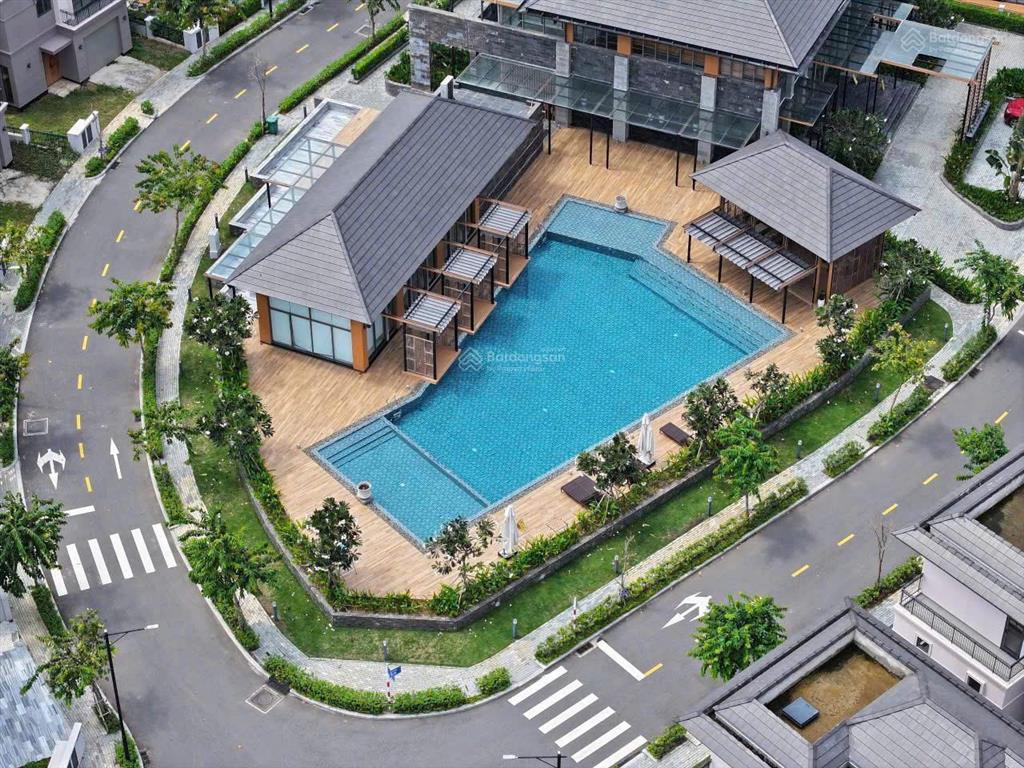 Bán gấp nhà phố gs zeitgeist nhà bè giá 16,2 tỷ, vị trí đối diện công viên  mai anh 0987 490 ***