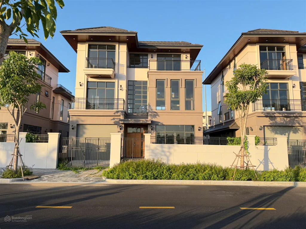 Bán biệt thự đơn lập dãy c1 kđt zeitgeist 2 mặt tiền đường lớn view công viên & sông 0987 490 ***