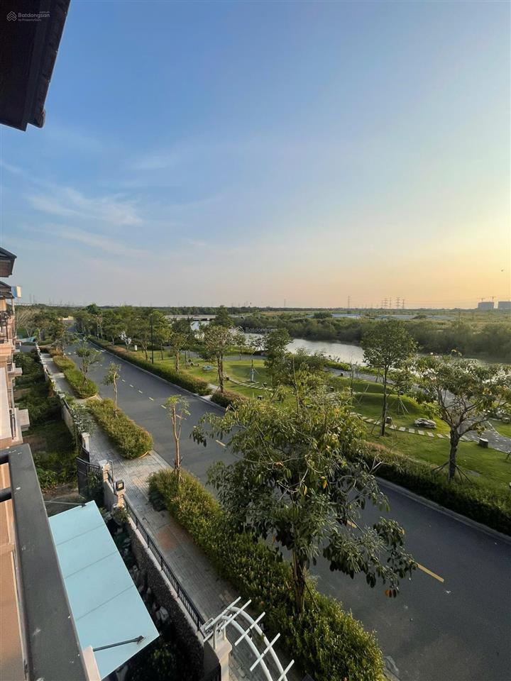 Bán biệt thự đơn lập dãy c1 kđt zeitgeist 2 mặt tiền đường lớn view công viên & sông 0987 490 ***
