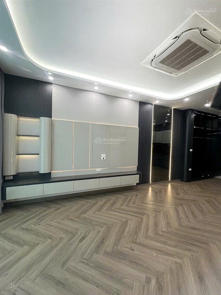 Cần bán nhà cổ linh thạch bàn long biên hà nội