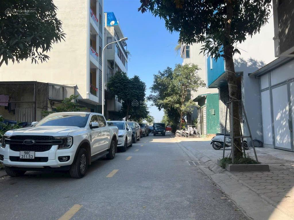 Cần bán đất tái định cư thạch bàn long biên hà nội.