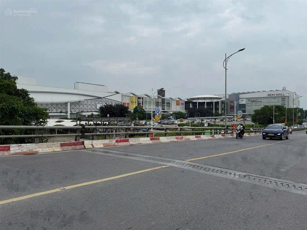 Cần bán nhà mặt phố cổ linh long biên hà nội