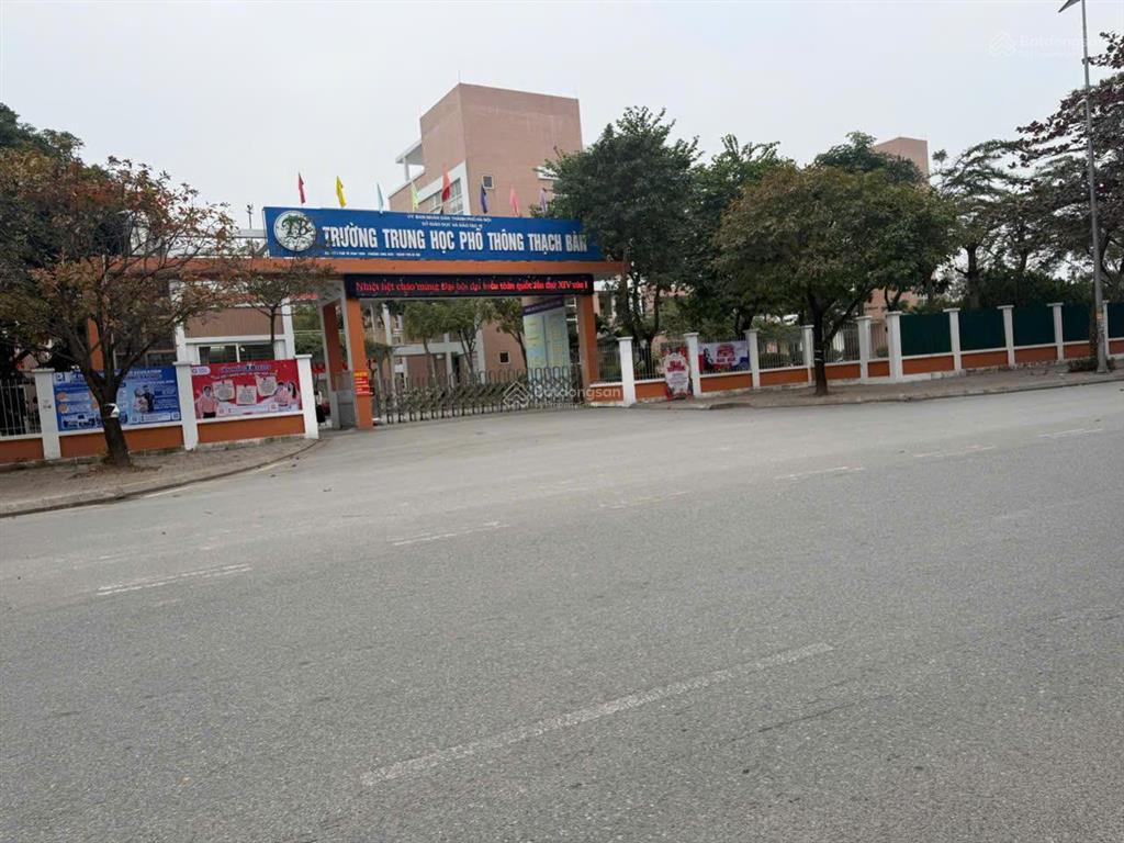 Cần bán nhà thạch bàn cổ linh long biên hà nội.