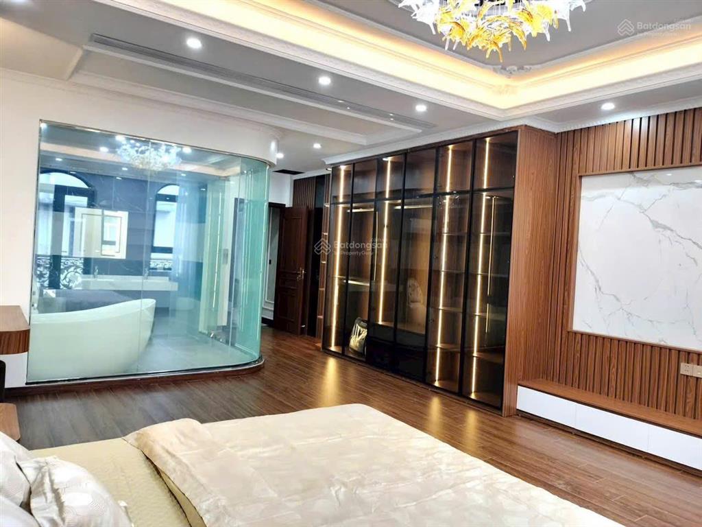 Cần bán nhà sài đồng long biên hà nội.