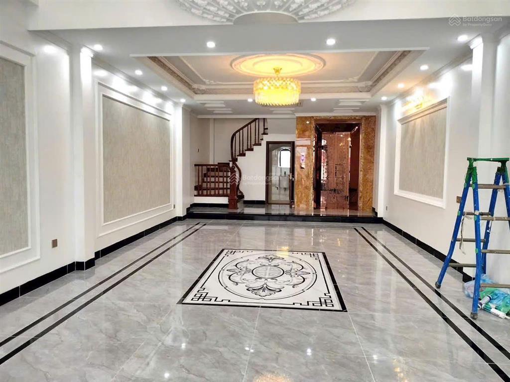 Cần bán nhà sài đồng long biên hà nội.