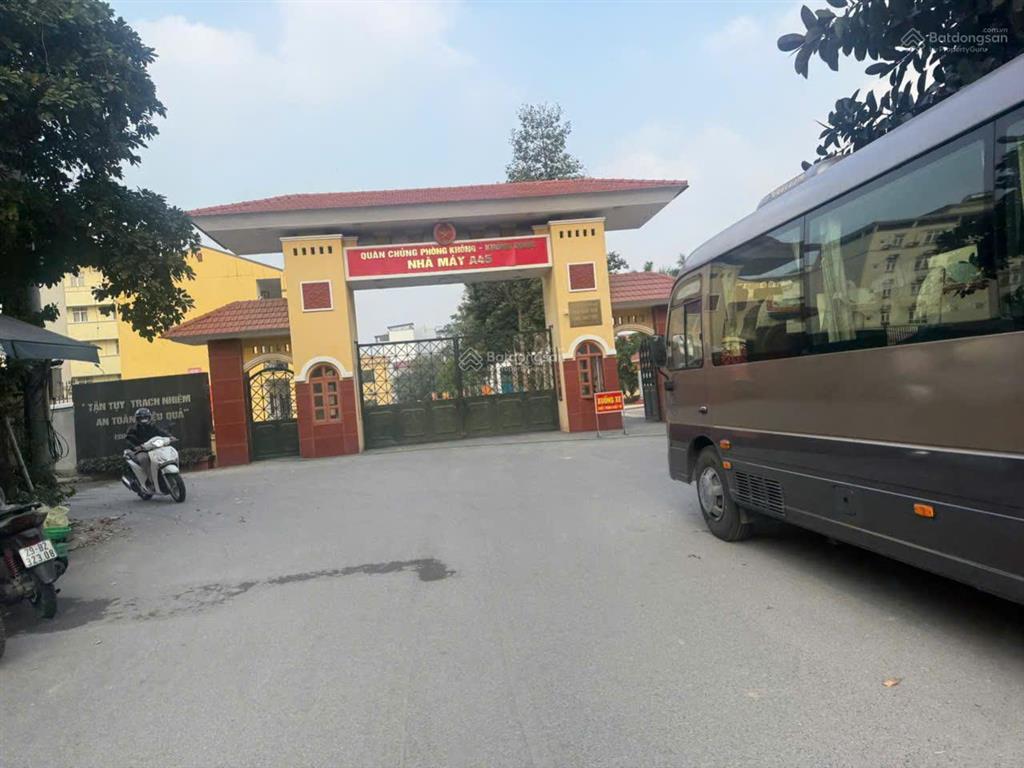 Cần bán đất tư đình long biên hà nội.