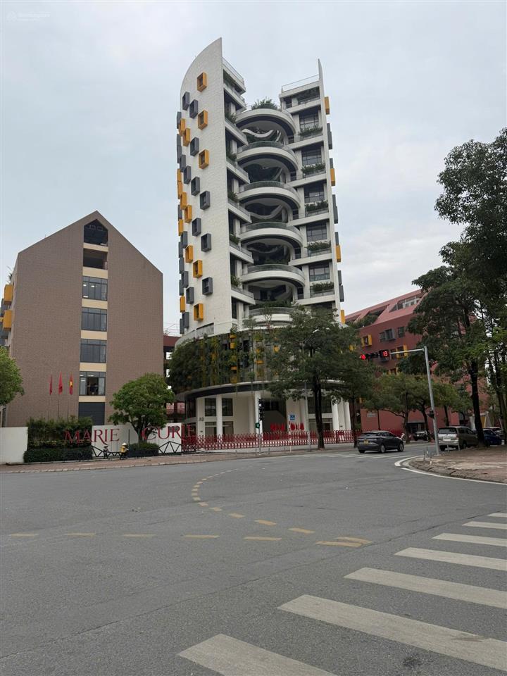 Cần bán biệt thự việt hưng long biên hà nội.