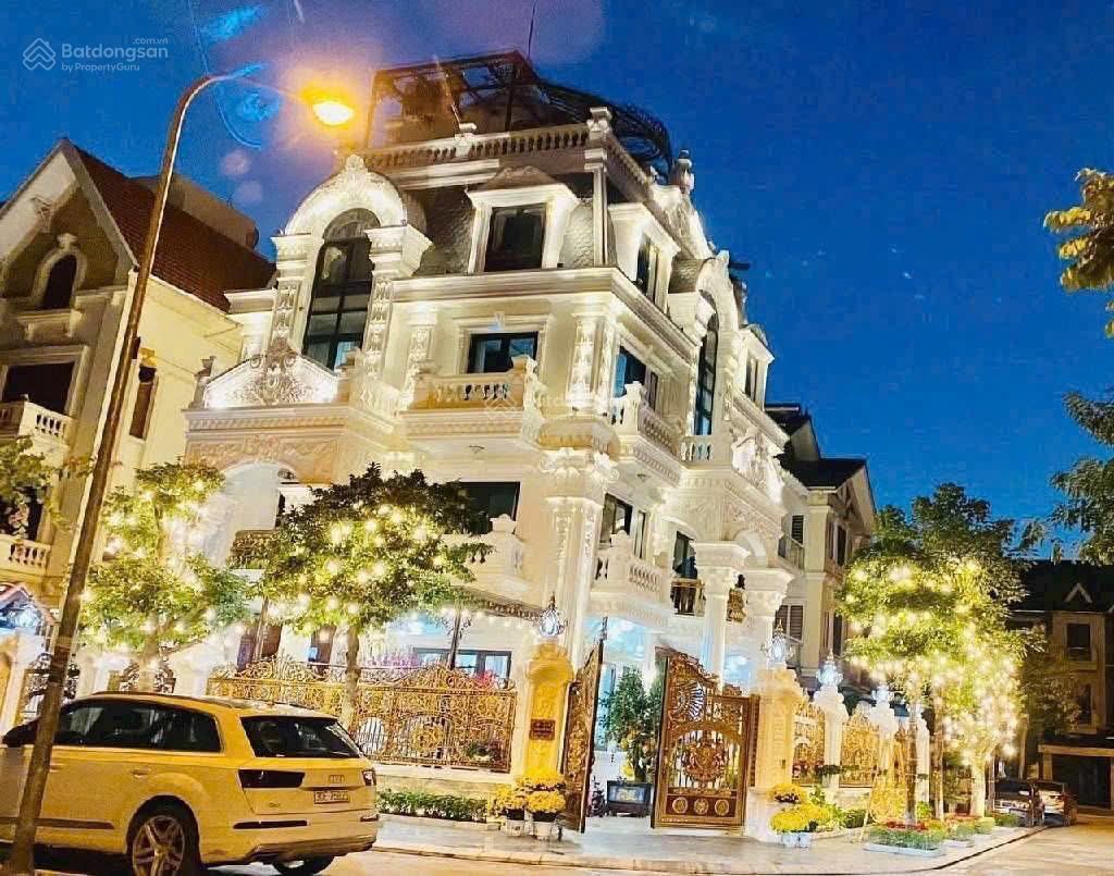 Cần bán biệt thự việt hưng long biên hà nội.