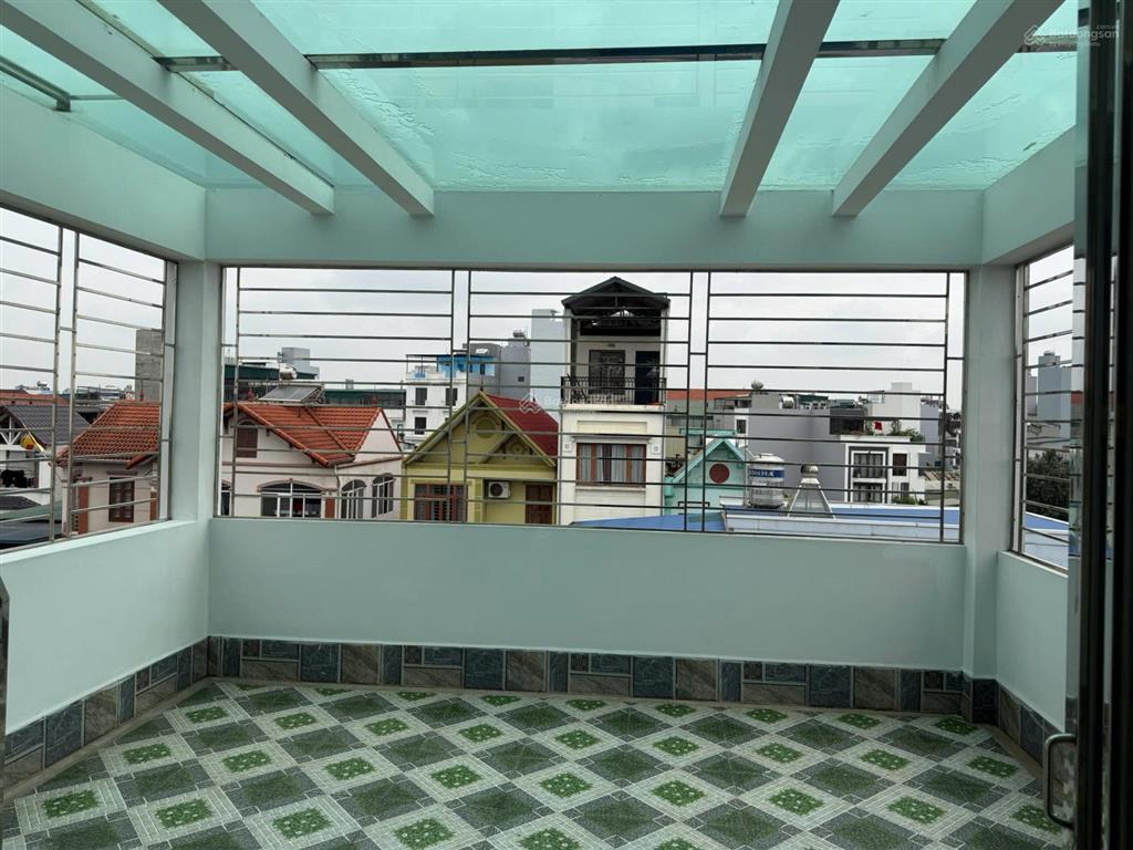 Cần bán nhà cự khối long biên hà nội.