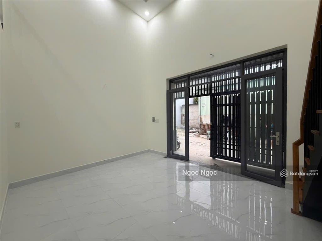 Nhà hẻm xe hơi cần bán gấp ngay trường tô ngọc vân quận 12