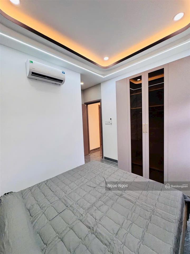 Bán nhà hxh ngay ngã tư ga quận 12 xây mới