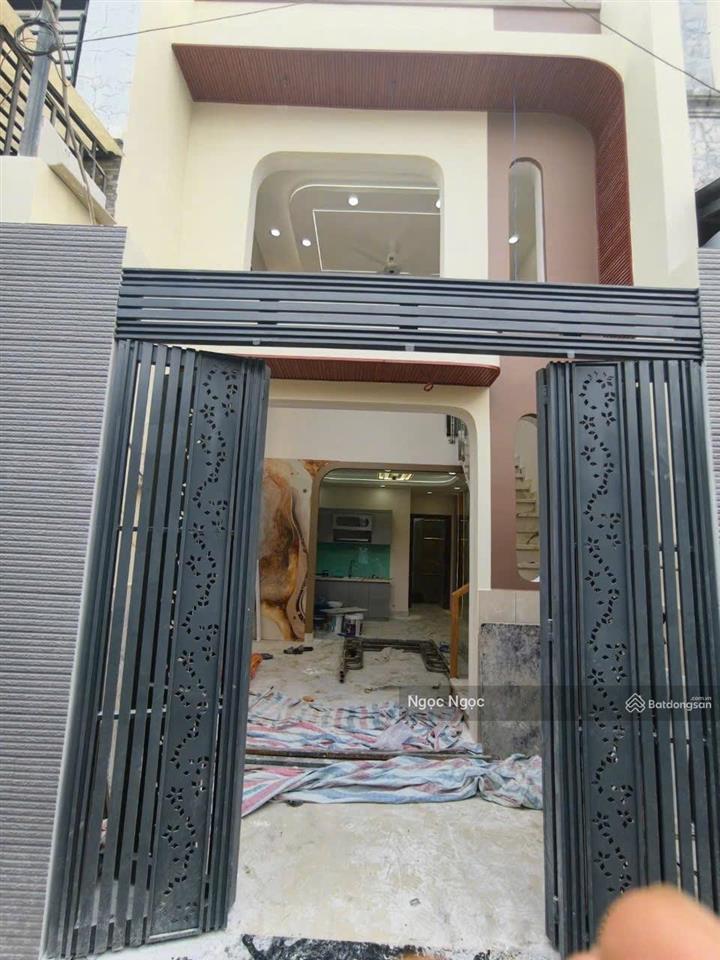 Bán nhà shr ngay ngã tư ga quận 12 thạnh lộc 29 3 phòng ngủ