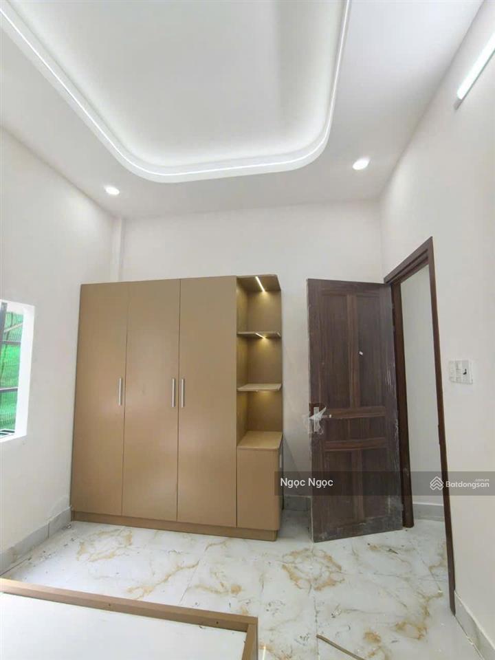 Bán nhà shr ngay ngã tư ga quận 12 thạnh lộc 29 3 phòng ngủ