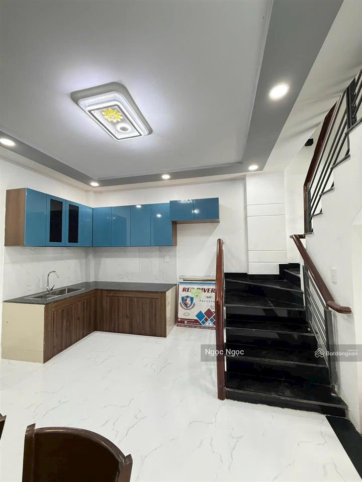 Bán nhà shr ngay trường học nguyễn tất thành an phú đông quận 12