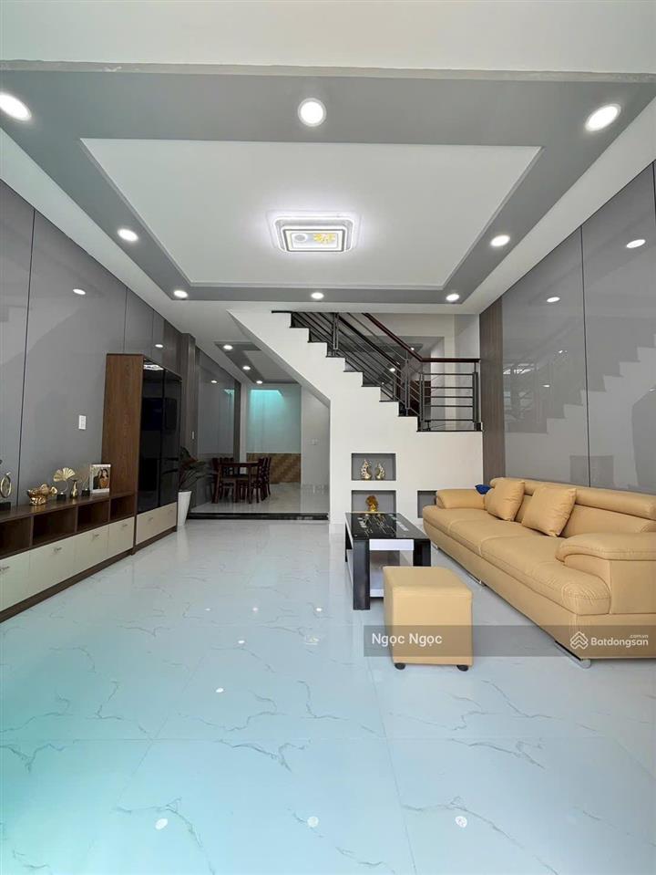 Bán nhà shr ngay trường học nguyễn tất thành an phú đông quận 12