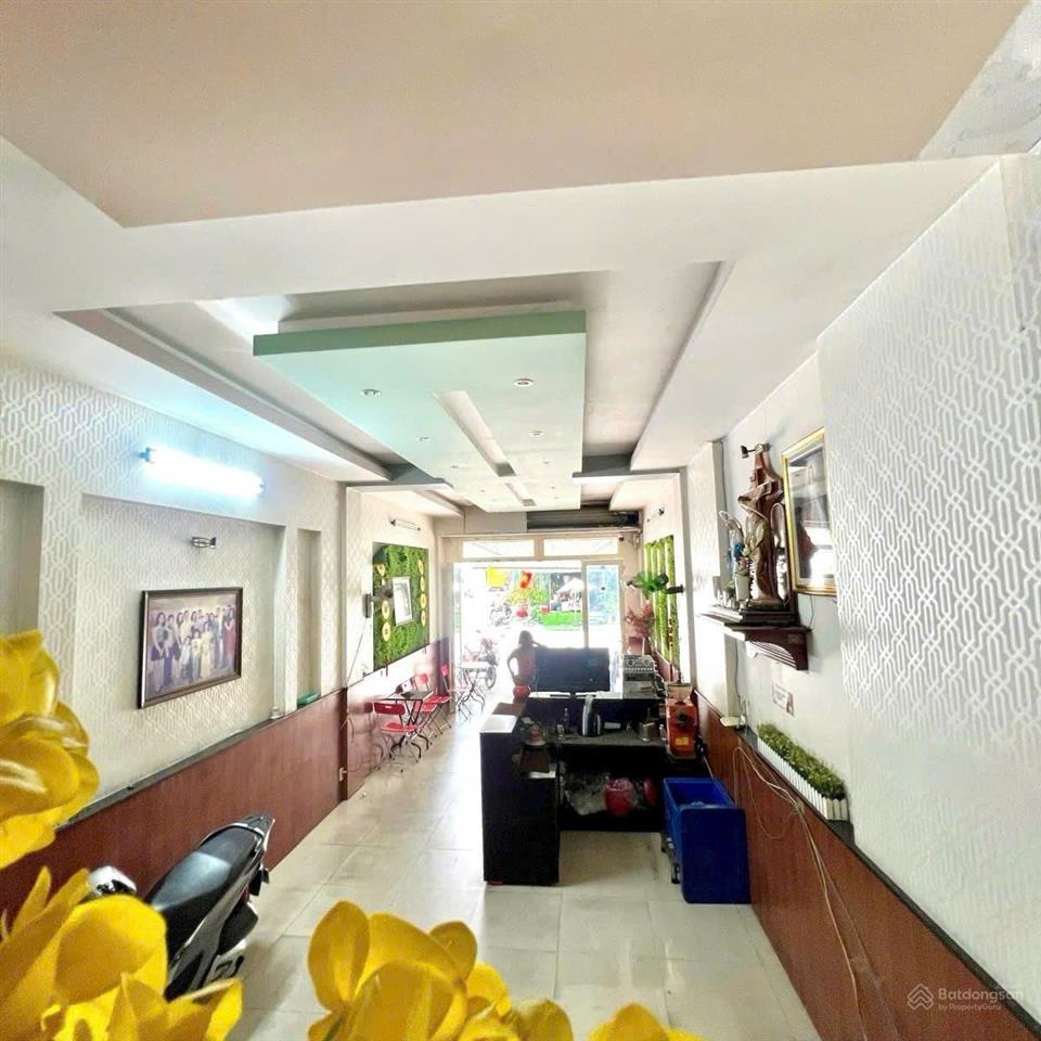 Giáp phú nhuận, bán nhà p3 gò vấp 79m², 4 tầng, 4pn, hẻm xe hơi 5m, 8t+